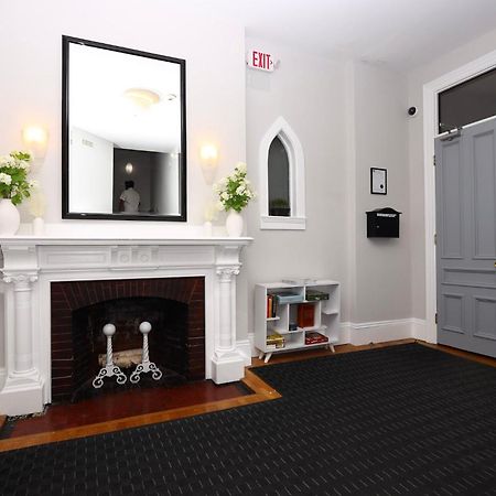 Stylish Newbury Street Studio, #4 Boston Exterior foto